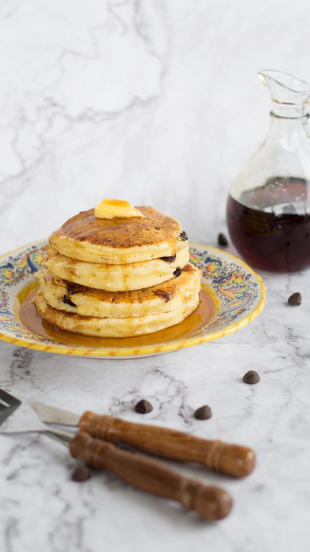 Nonna’s Fluffy Pancakes/Waffles 🥞

Is there anything better than going to Nonna’s house and waking up to the smell of homemade pancakes? My mom never uses a mix. She always makes pancakes and waffles from scratch using the same recipe…that’s in her head. I wrote it down when I was 9 and now my 9 year old is learning to make them herself. 

Even simple recipes can carry memories through generations. Don’t sleep on the simple ones, they are some of our favorites! 

Comment “pancakes” and we will send you the recipe or go to https://www.mammamangia.com/nonnas-fluffy-pancakes-waffles/